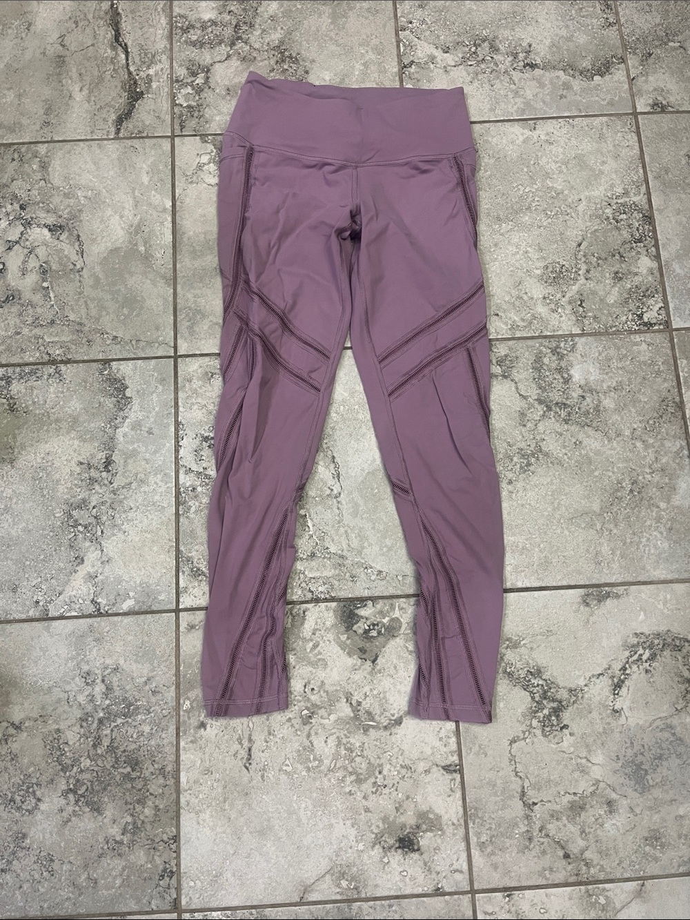 Women's Mauve Active Leggings - Comfortable Performance Bottoms